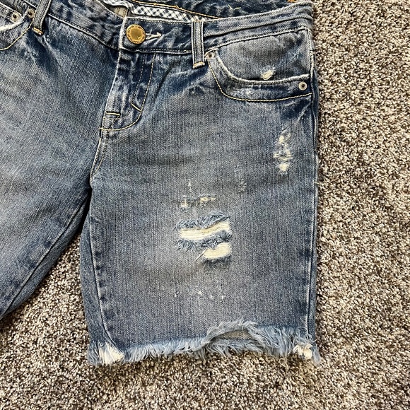 American Eagle Outfitters Women's Jean shorts, Size 4 - Picture 3 of 13